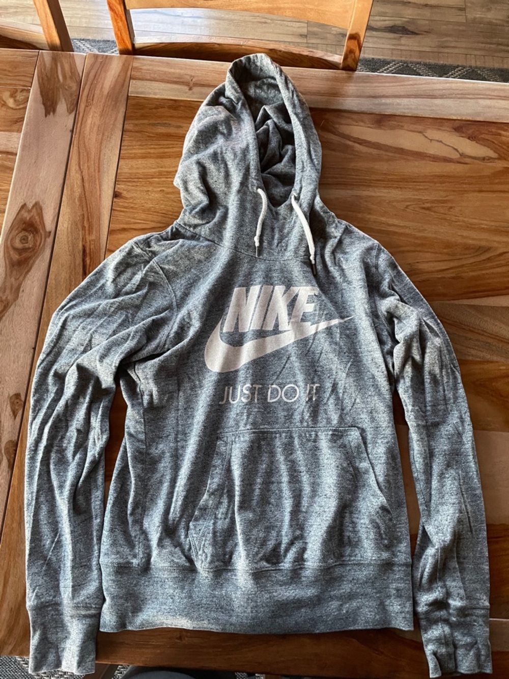 Nike Women’s Heather Gray Pullover Hoodie with White Logo